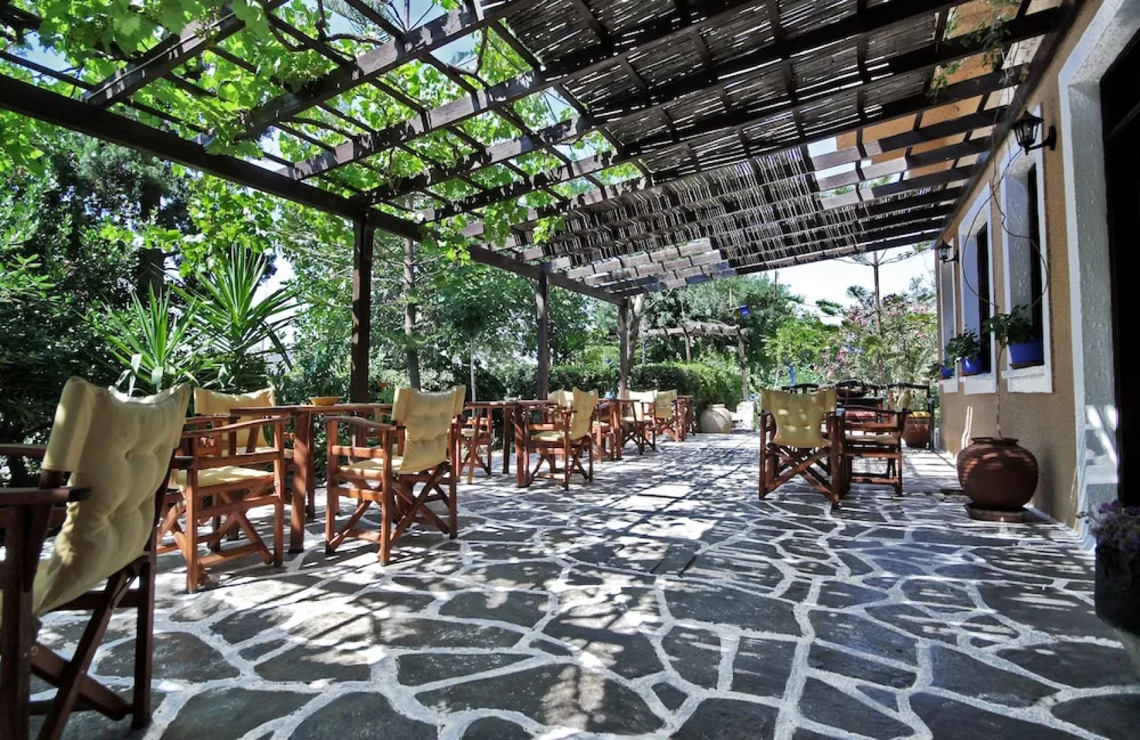 Vagia Beach Apartments