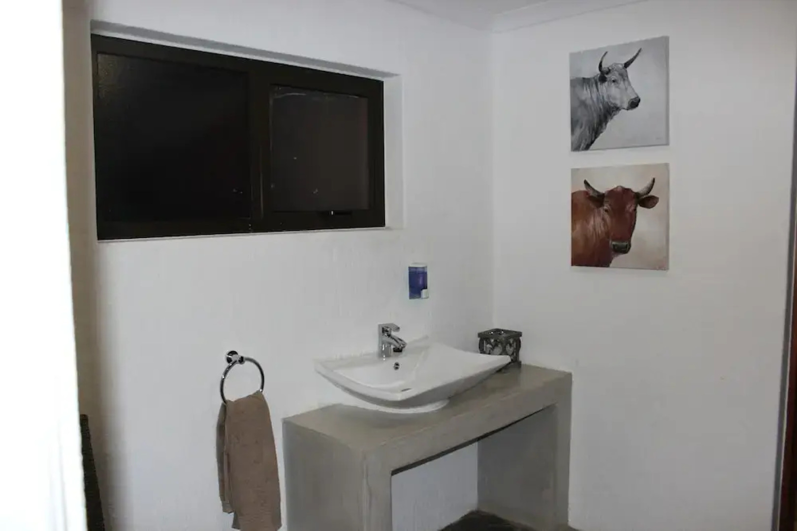 Uukwaluudhi Safari Lodge