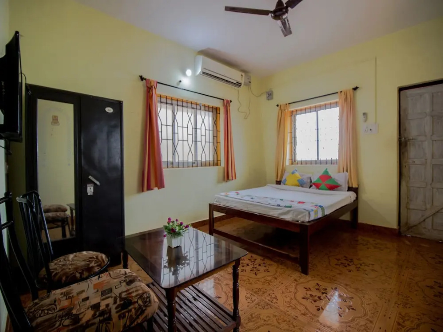 OYO 14991 Home Beach view 1BHK Ashwem