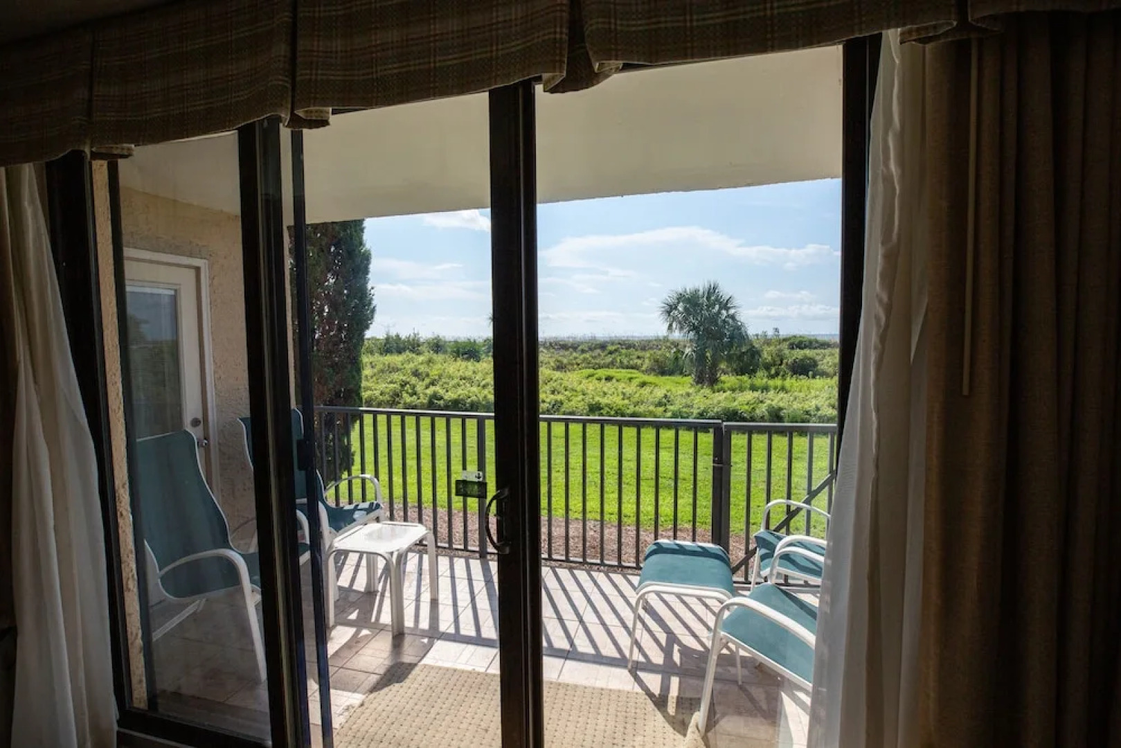 Seawatch at Island Club