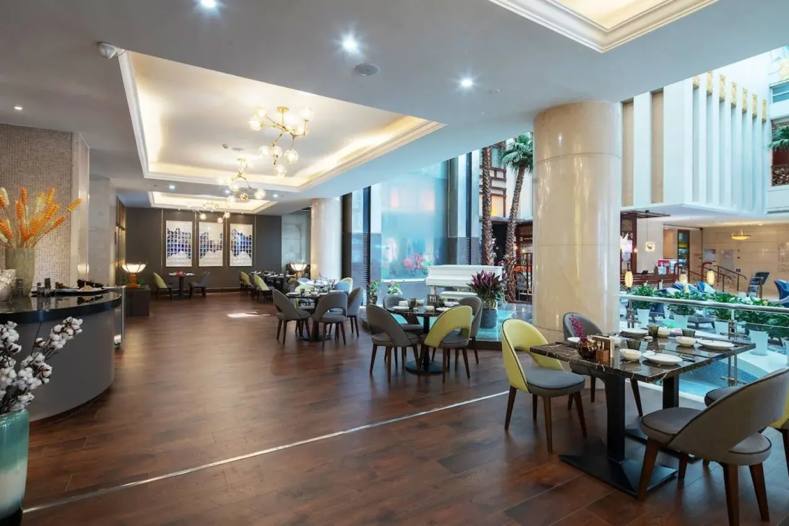 Jinjiang West Capital International Hotel