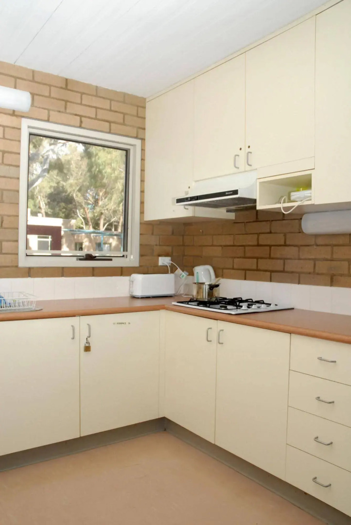 Deakin Geelong Units