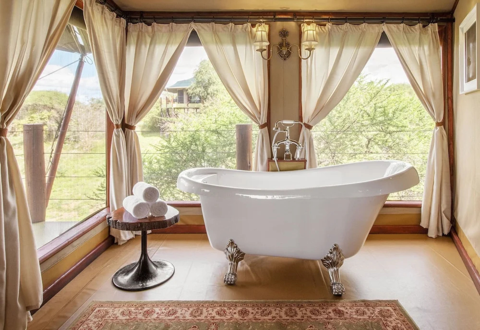Tarangire Kuro Treetop Lodge