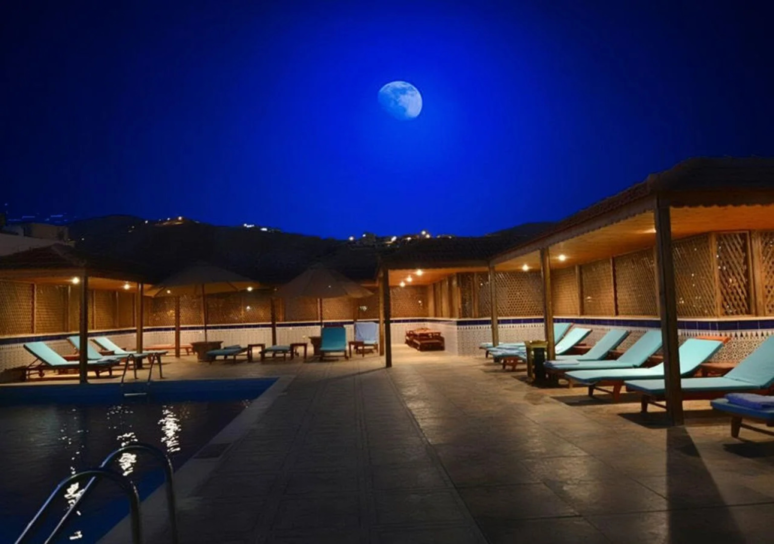 Petra Moon Hotel