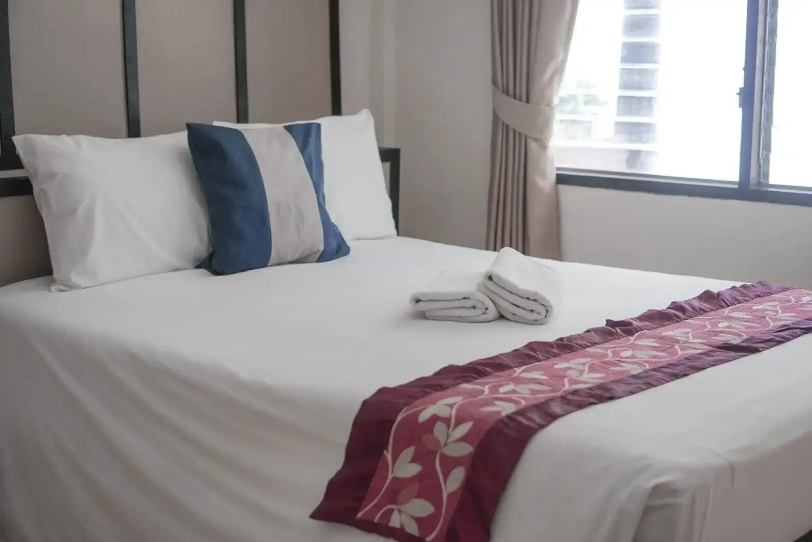 Phi Phi Nice Beach Resort