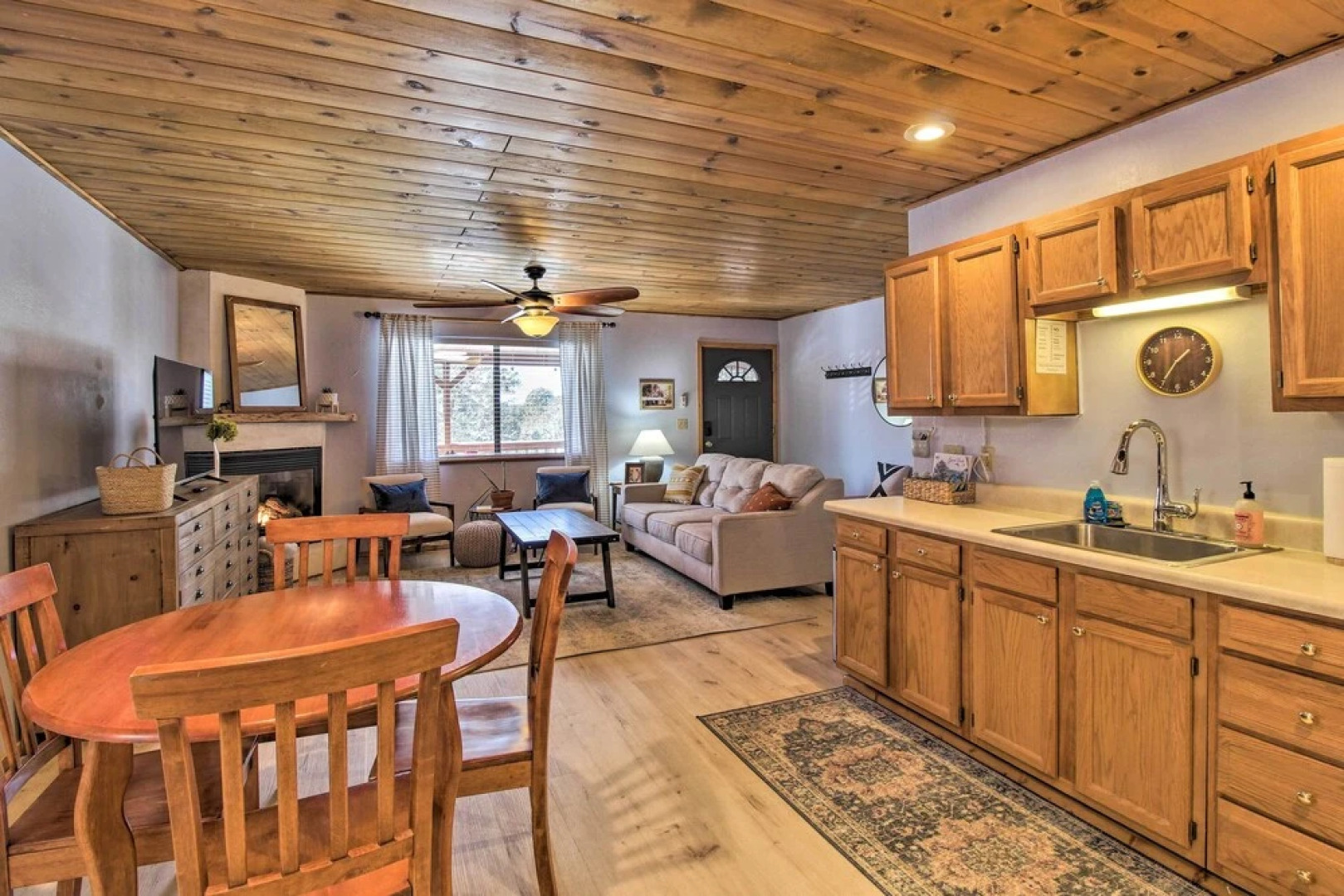 Cozy Heber Cabin Retreat w/ Deck + Fireplace!