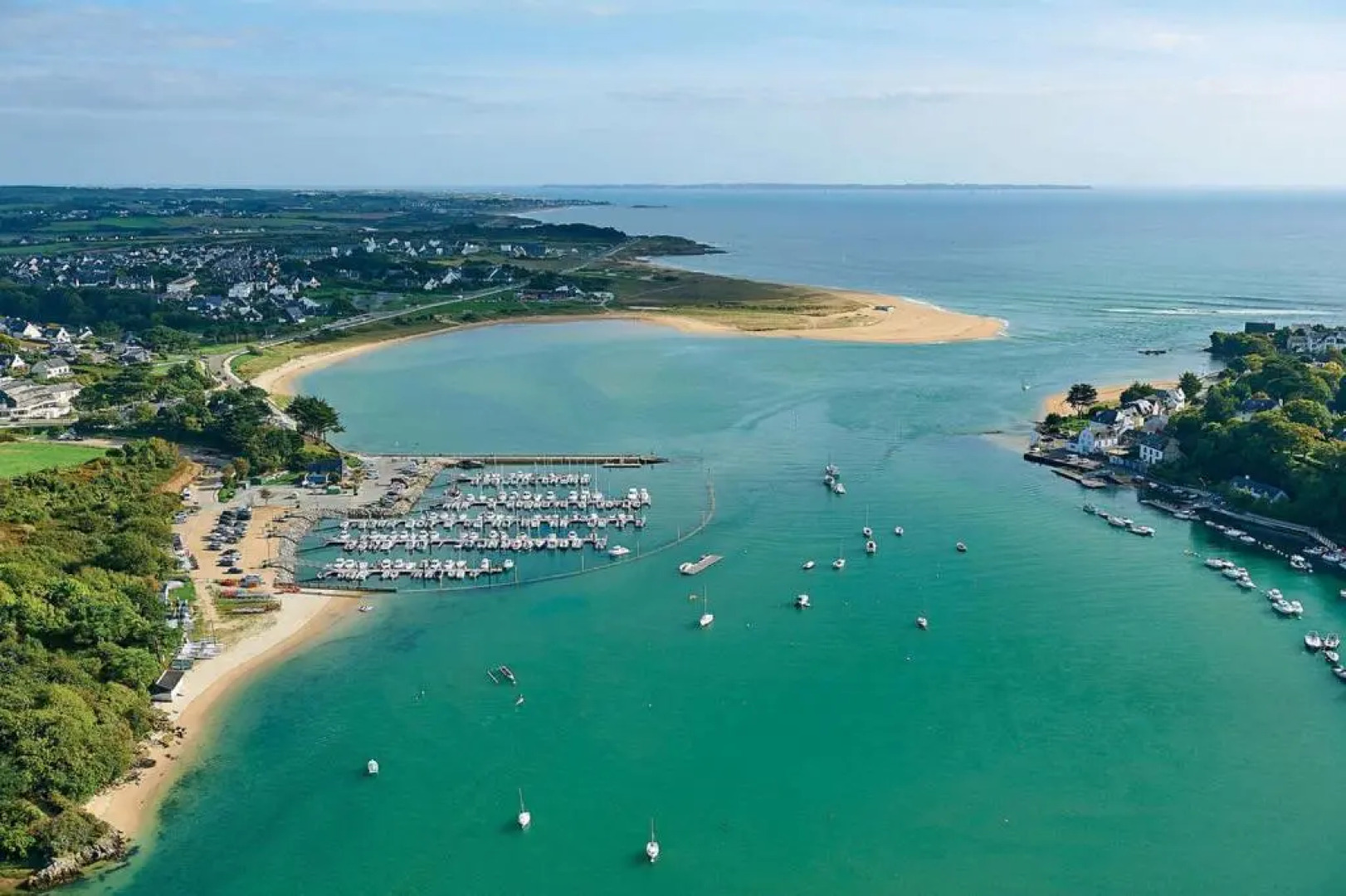 Appartement neuf 2 chambres avec terrasse Vue Mer