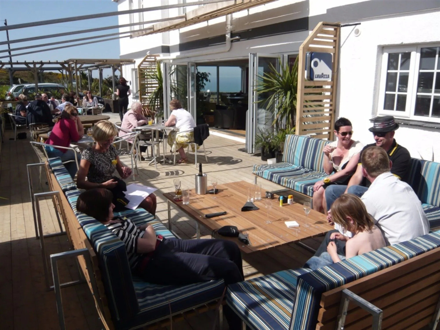 Elements Hotel & Restaurant
