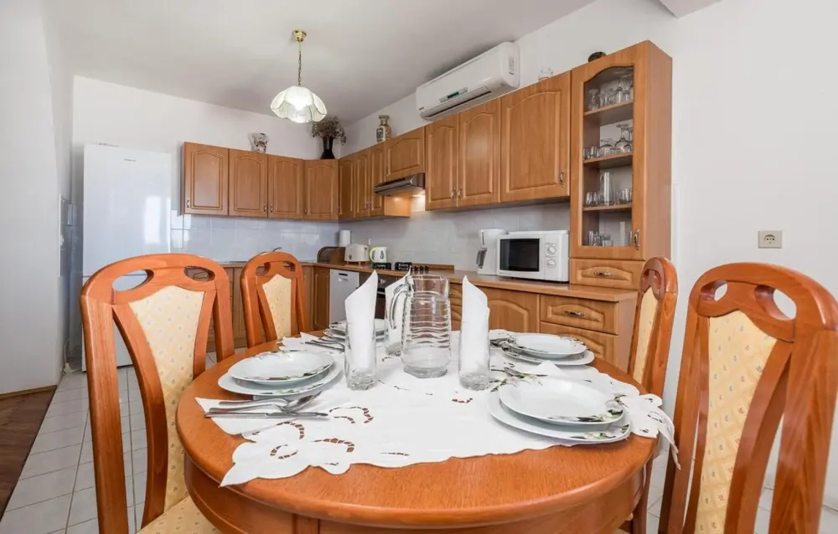 Stunning Home in Sv Juraj With Wifi and 2 Bedrooms