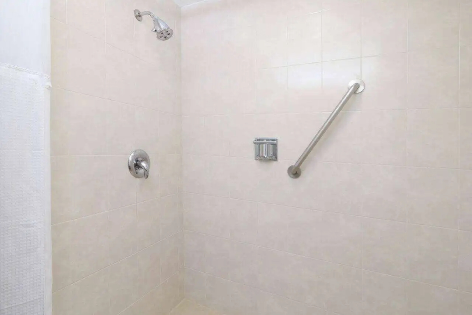 Wyndham Garden Valle Real