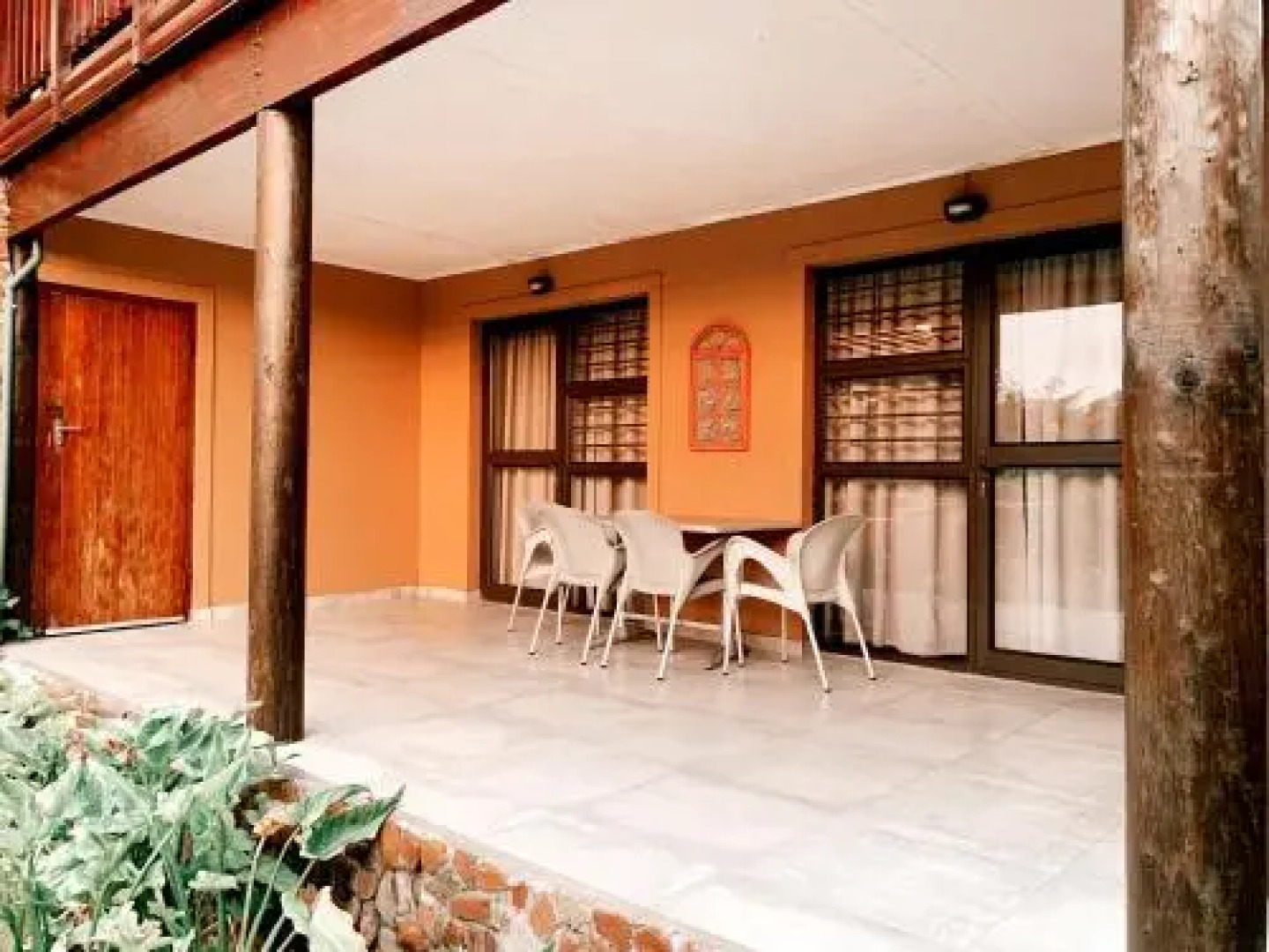 Oyster Kaya At Oyster Bay