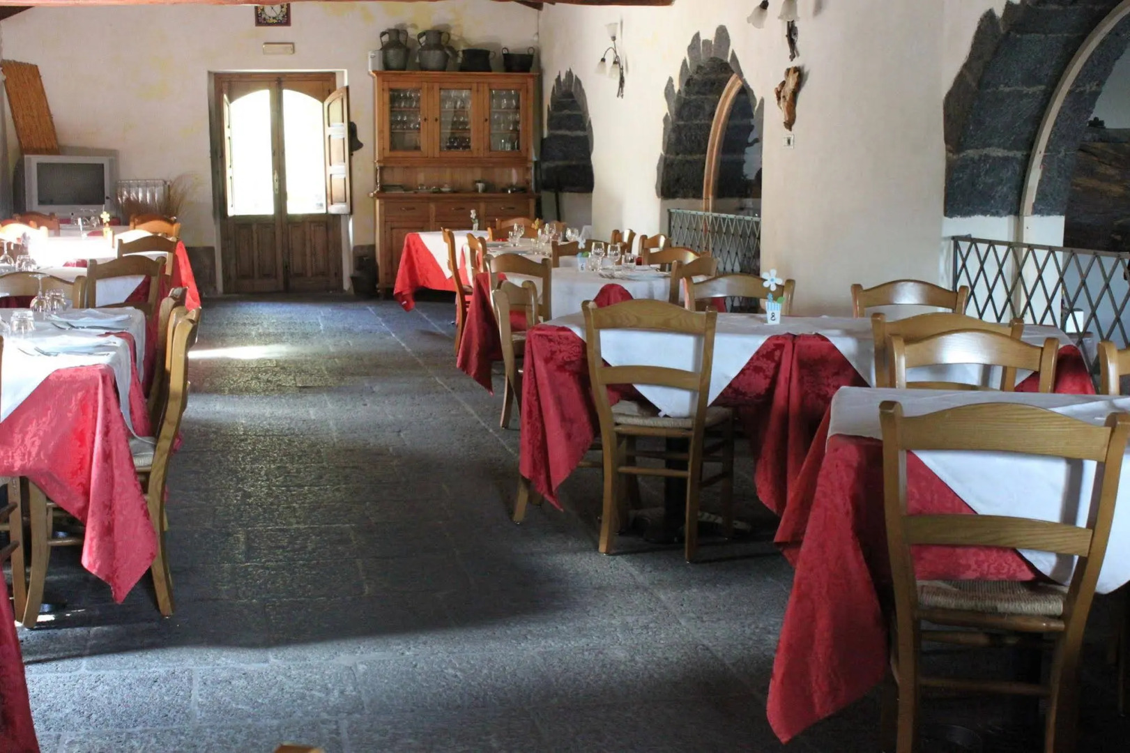 La pietra antica O' munti