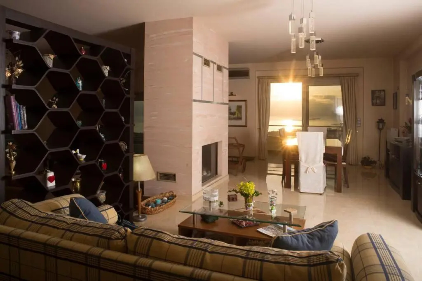 Modern Luxury Villa with Pool, just 5min to sea