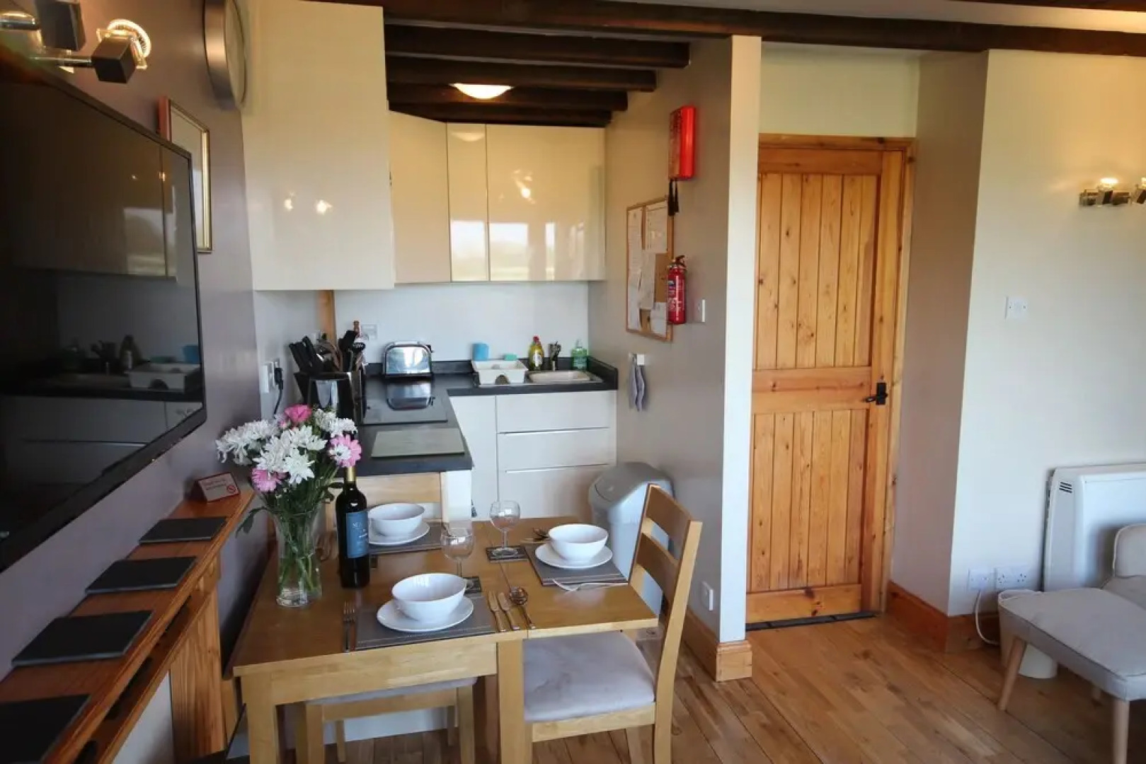 Whitley Elm Cottages