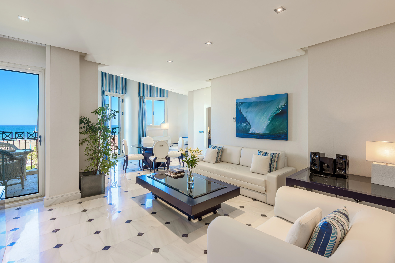 Курортный отель Las Arenas Balneario