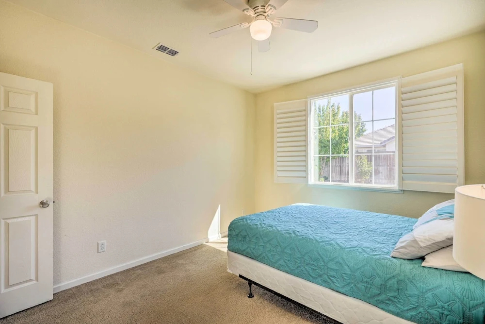 Elk Grove House w/ Grill ~ 3 Mi to Old Town!