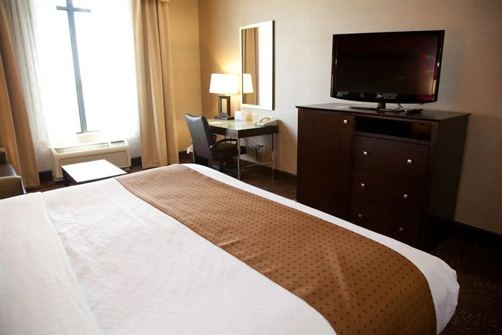 Holiday Inn & Suites Chicago Northwest - Elgin