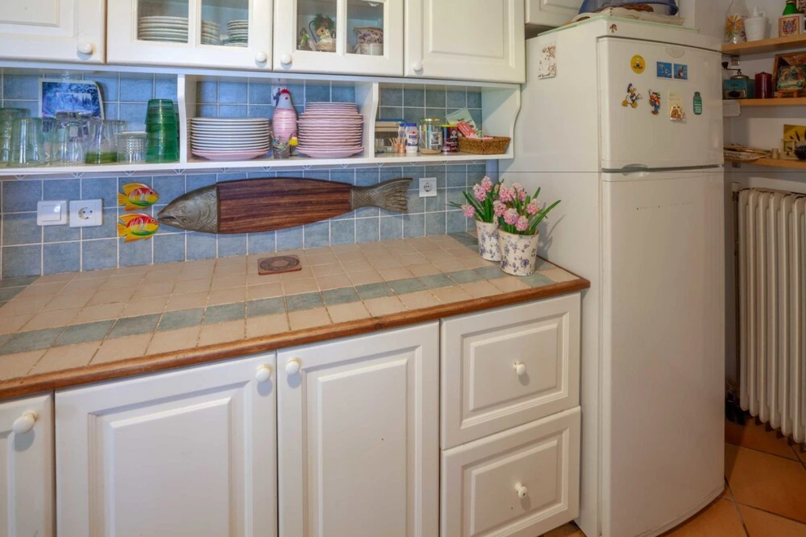 Beautiful mini eco farmhouse