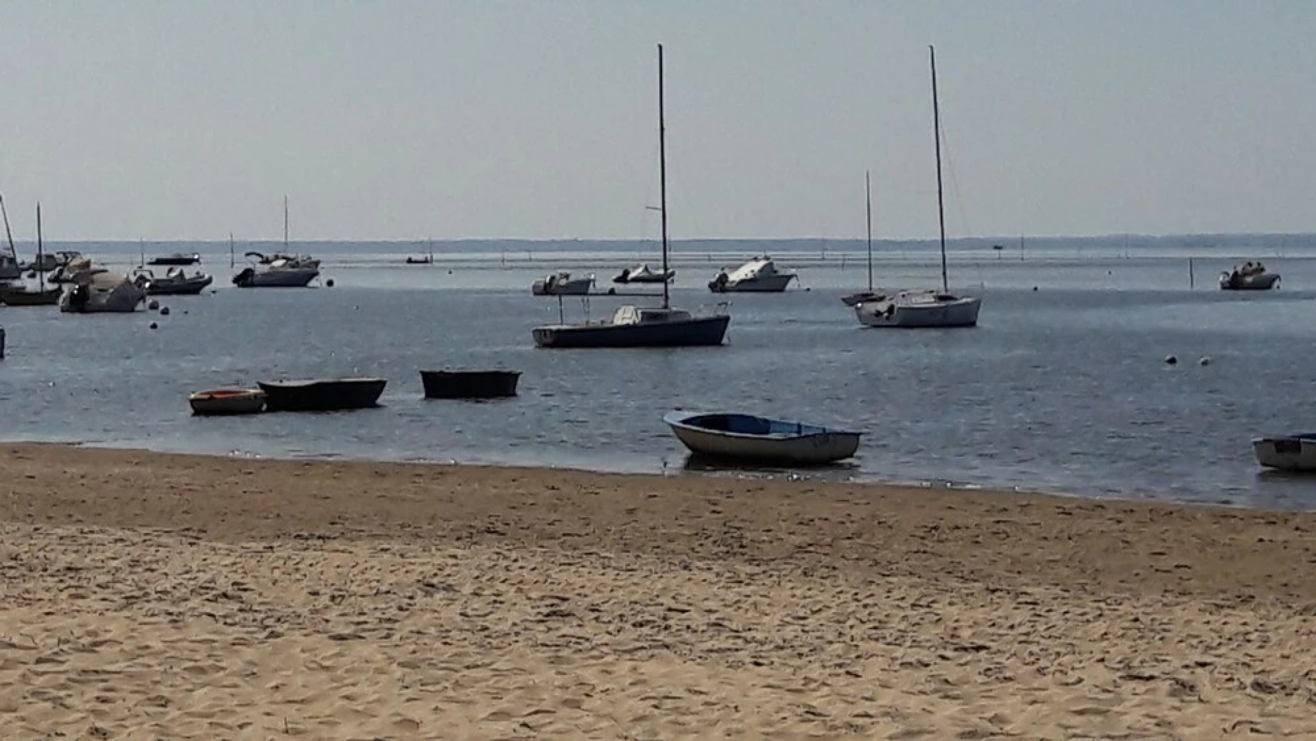 Maison les pieds dans l'eau