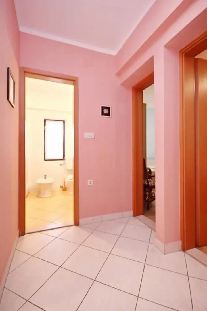 Ljube - Quiet Location & Close to the Beach - A4