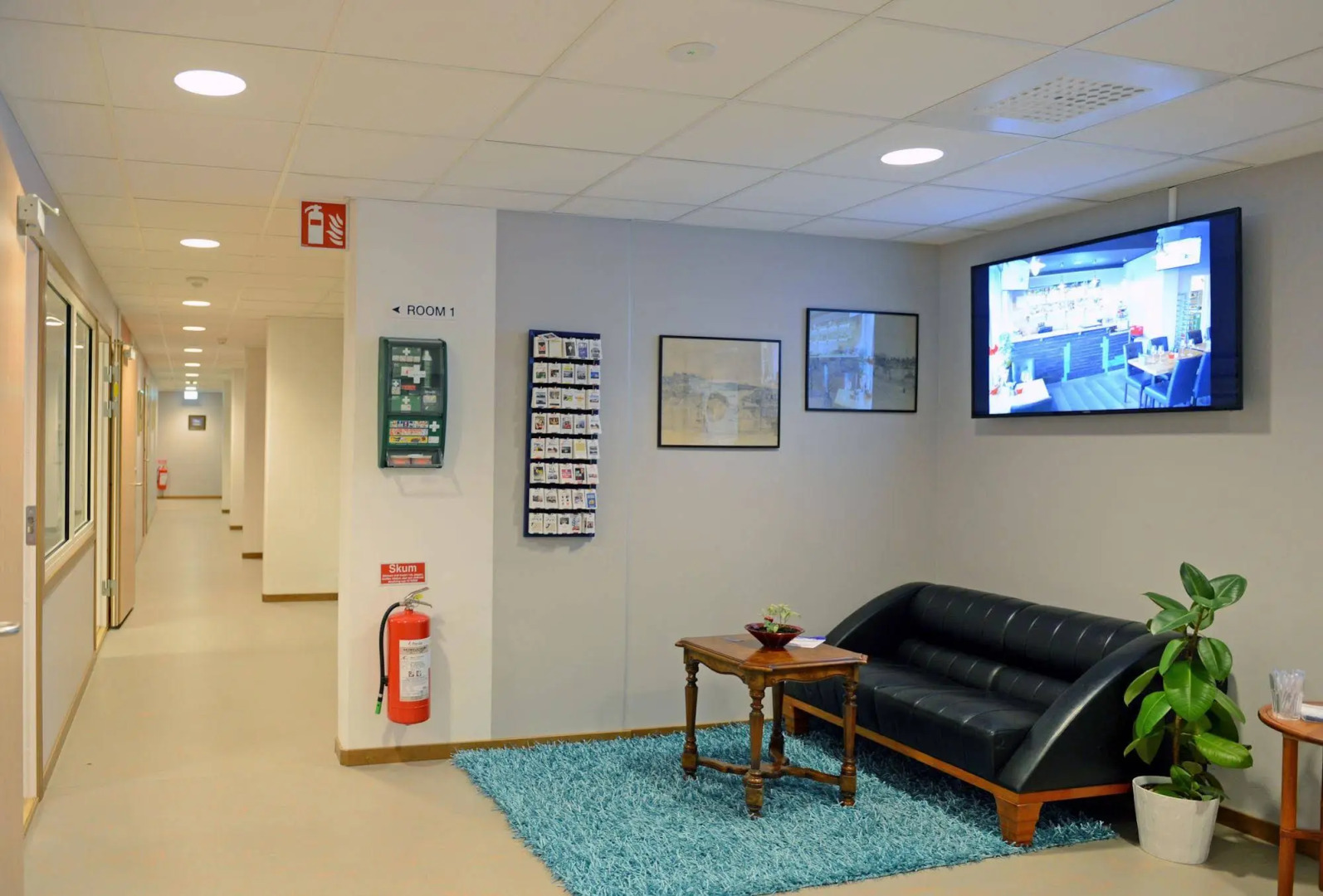 Spoton Hostel & Sportsbar