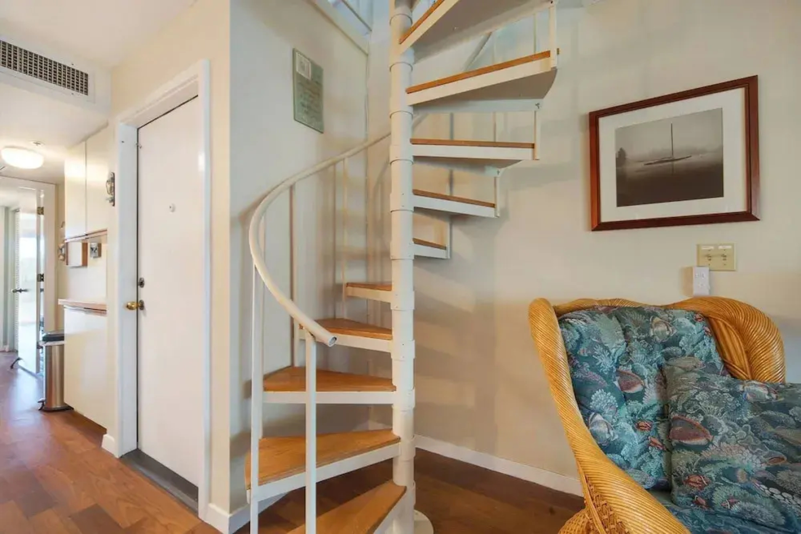 Bay Breezes At Hideaway Bay! Waterfront, Free Kayaks, Golf Cart 2 Bedroom Condo by Redawning