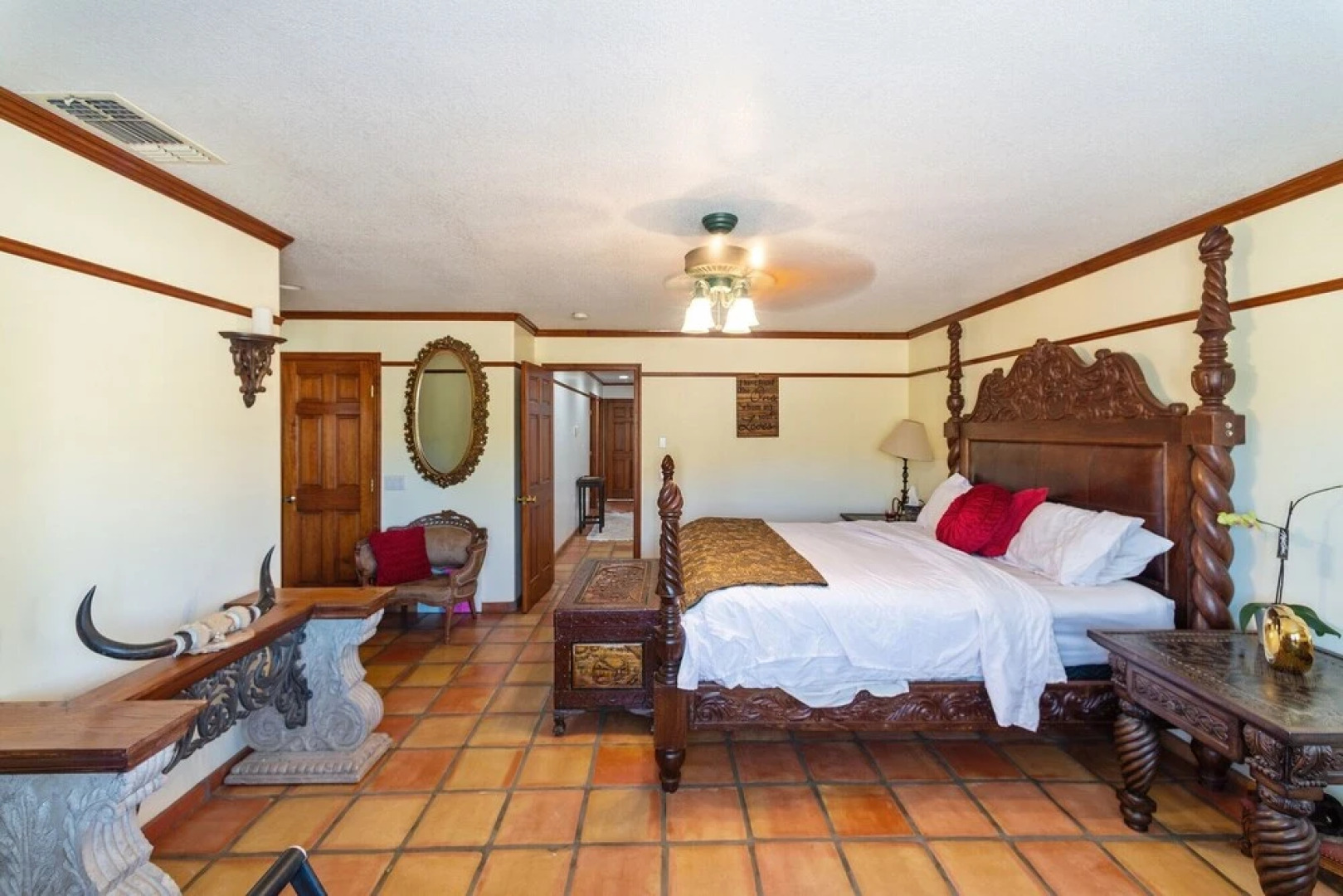 Countryside Spanish Hacienda W/ Spa, Horses, Views by Redawning