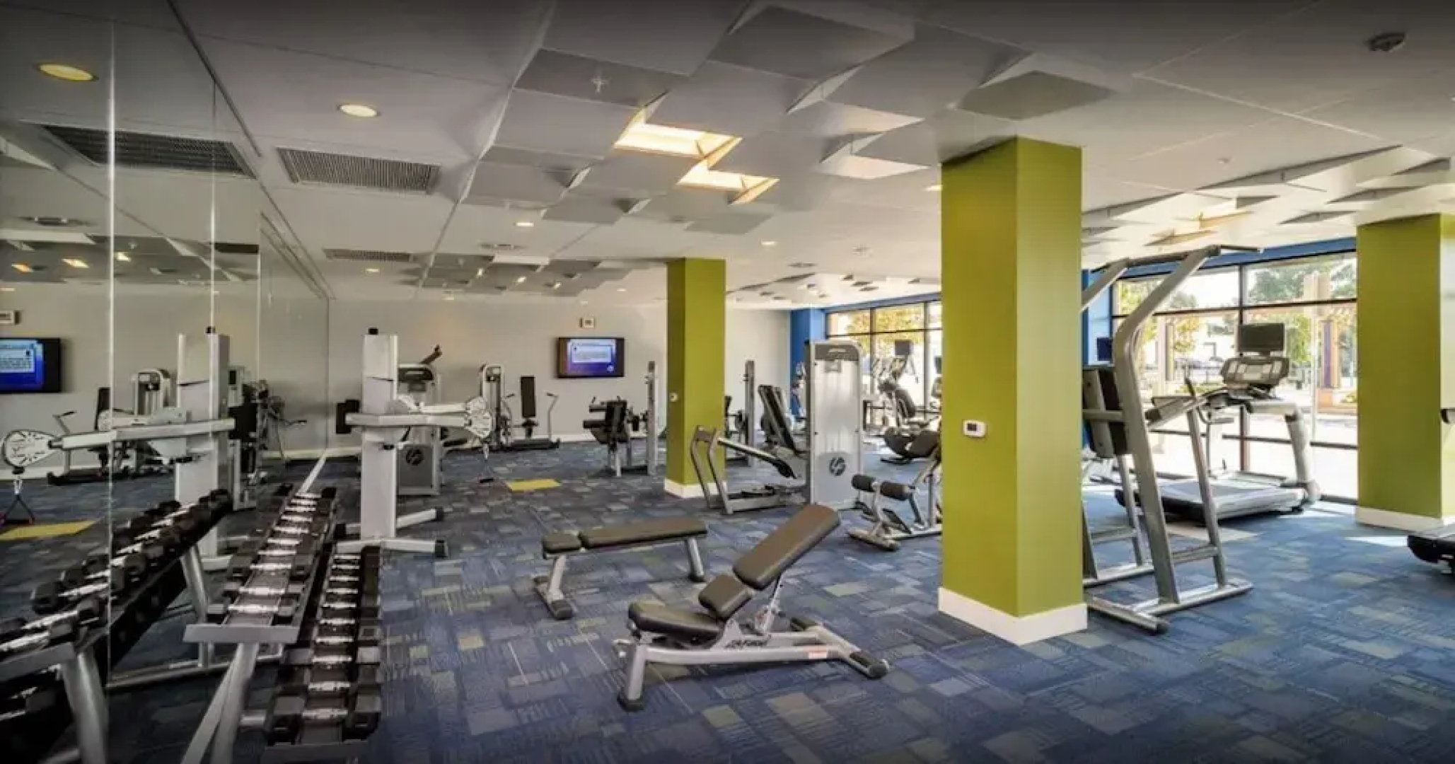 Global Luxury Suites Foster City