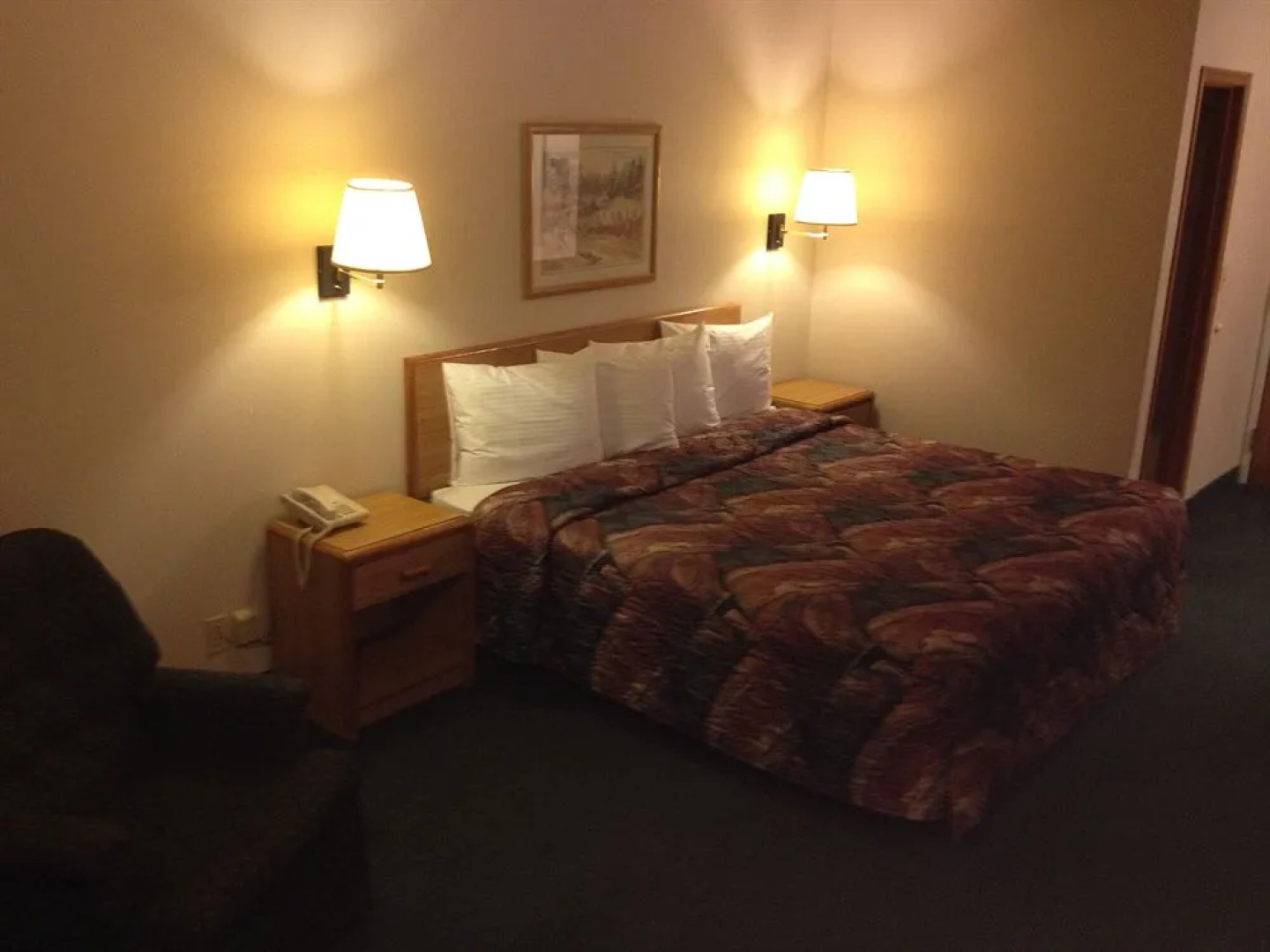 HomeTown Inn By OYO Texhoma, OK