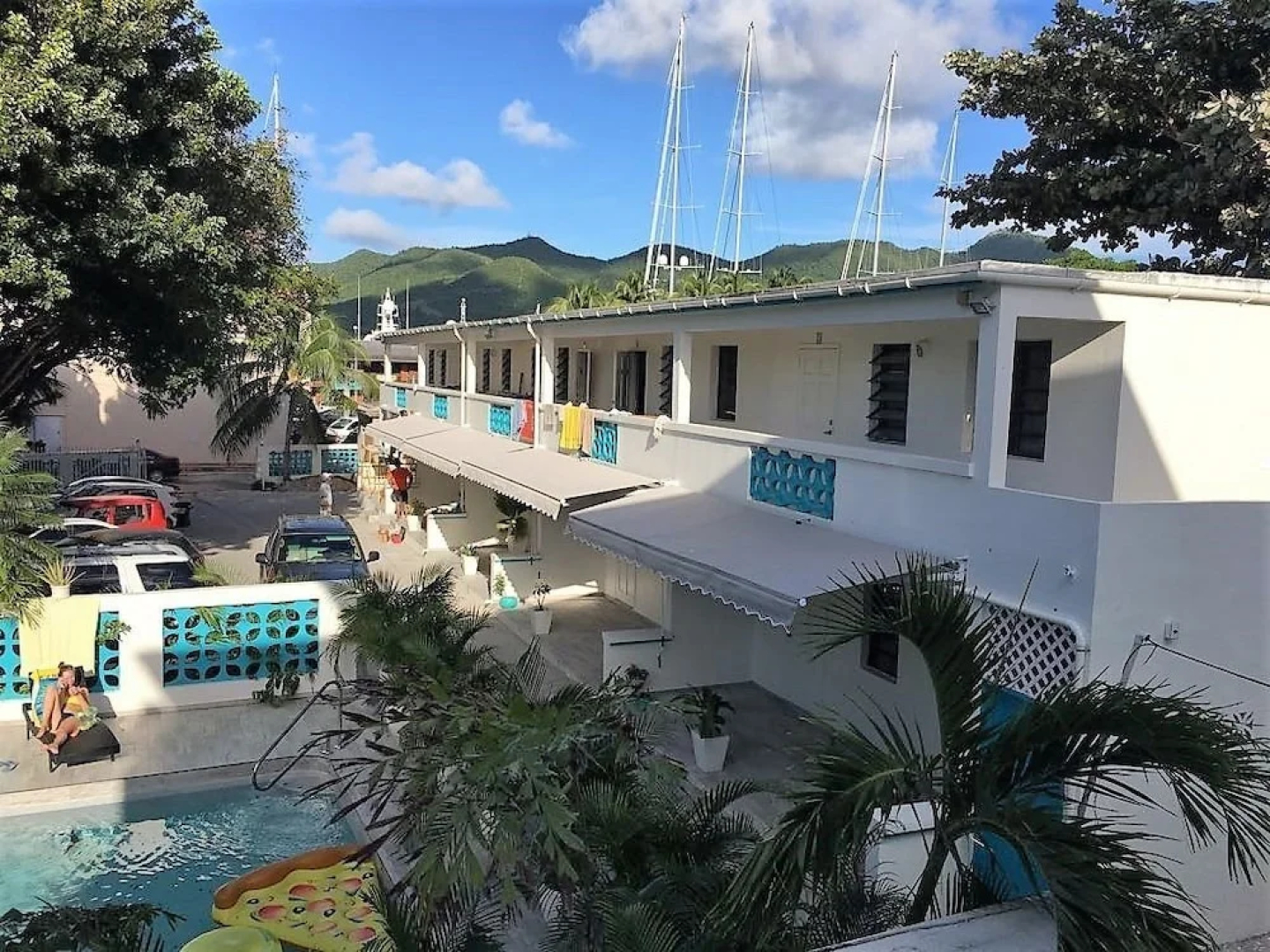 Turquoise Shell Inn