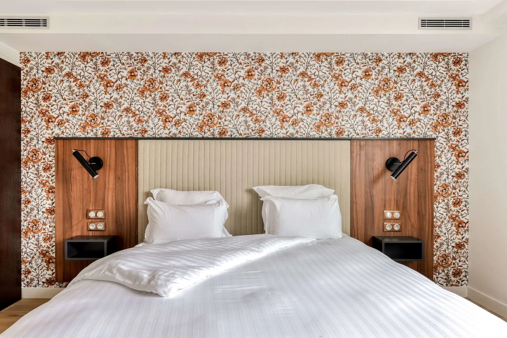 Zenitude Hotel la Valadière, an Ascend Collection Hotel