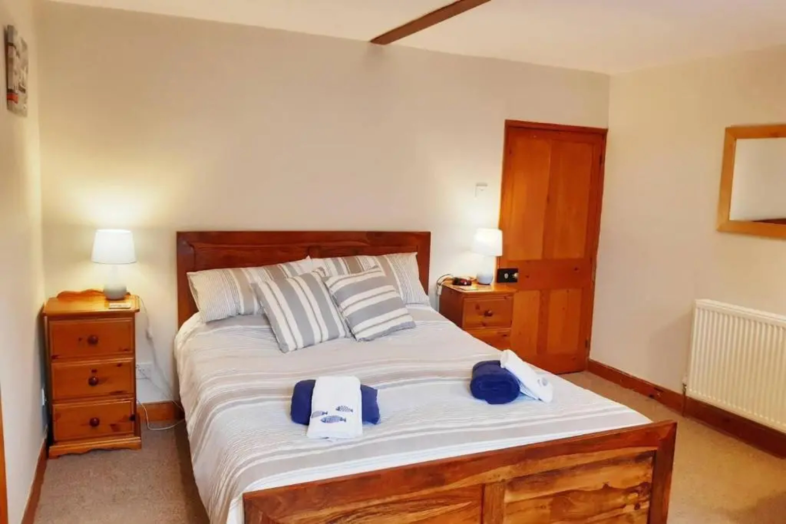 Beautiful 6-bed Dog Friendly Cottage in Heacham