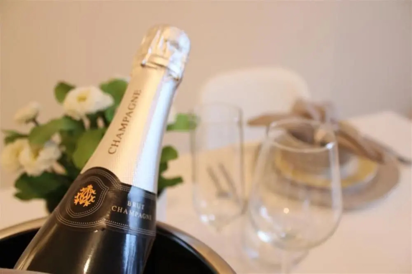 The Maelor - Berwyn House - Central Wrexham - Sleeps Up To 6