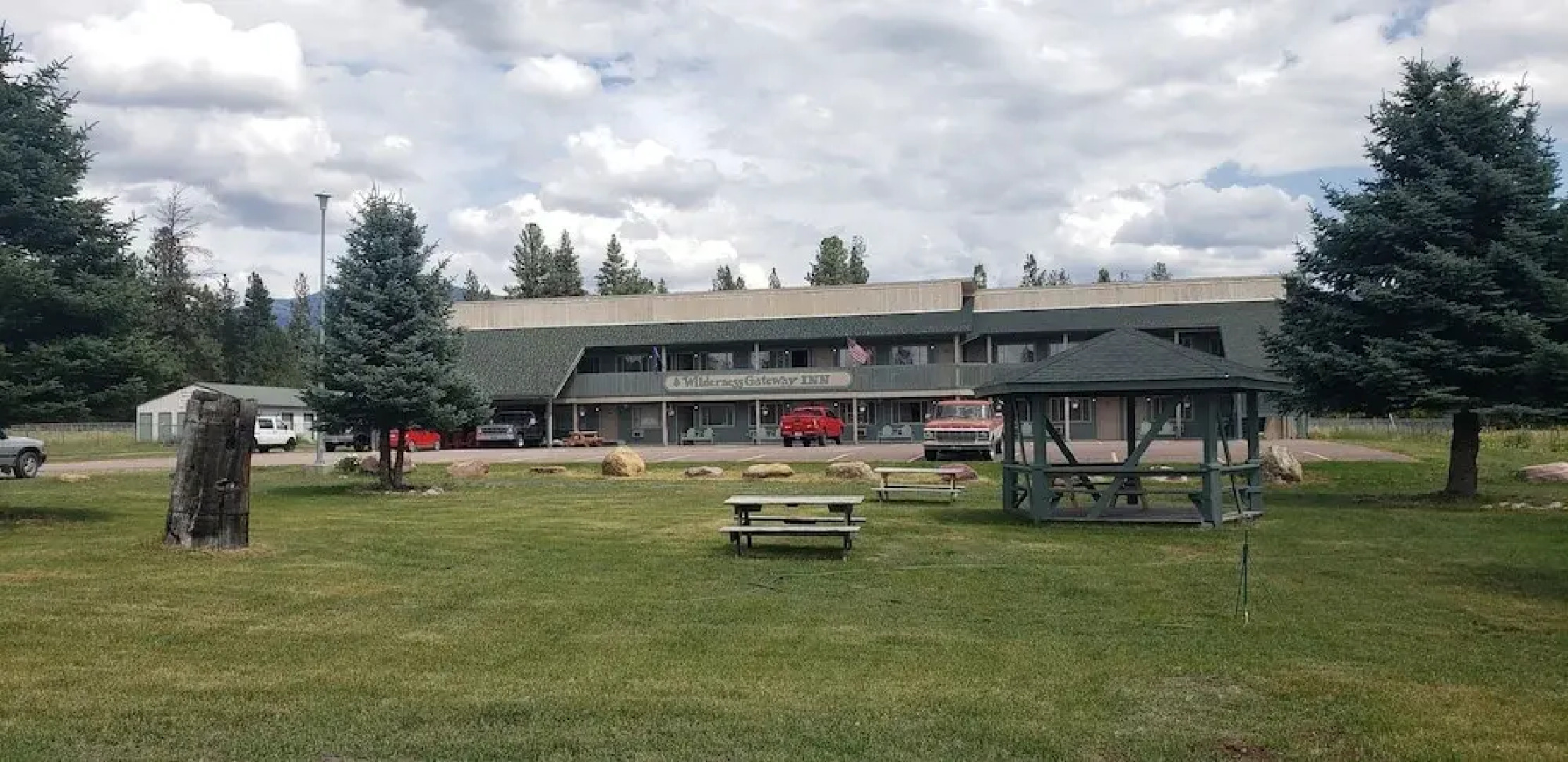 Wilderness Gateway Inn