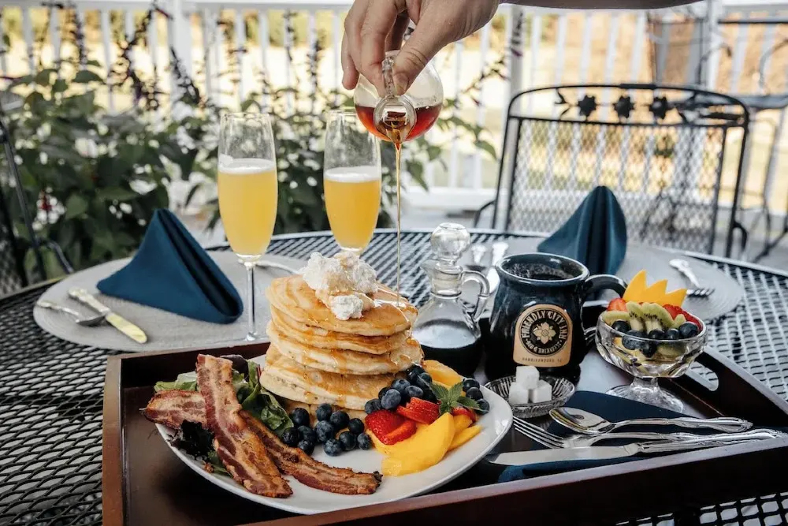 Friendly City Inn Bed & Breakfast