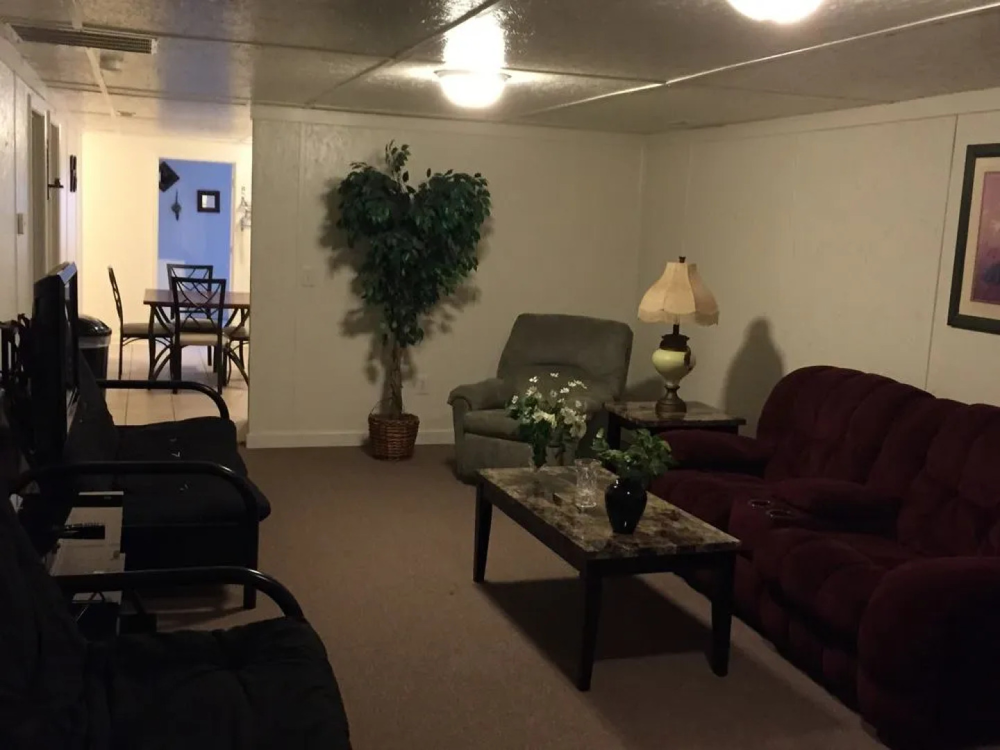 Ritz Motel & Lodging