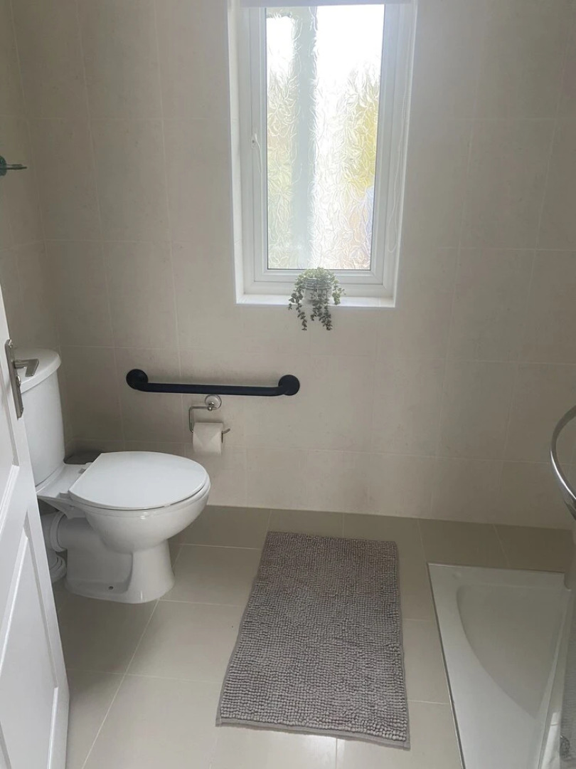 Beautiful 2 Bed Bungalow in Laugharne Situated