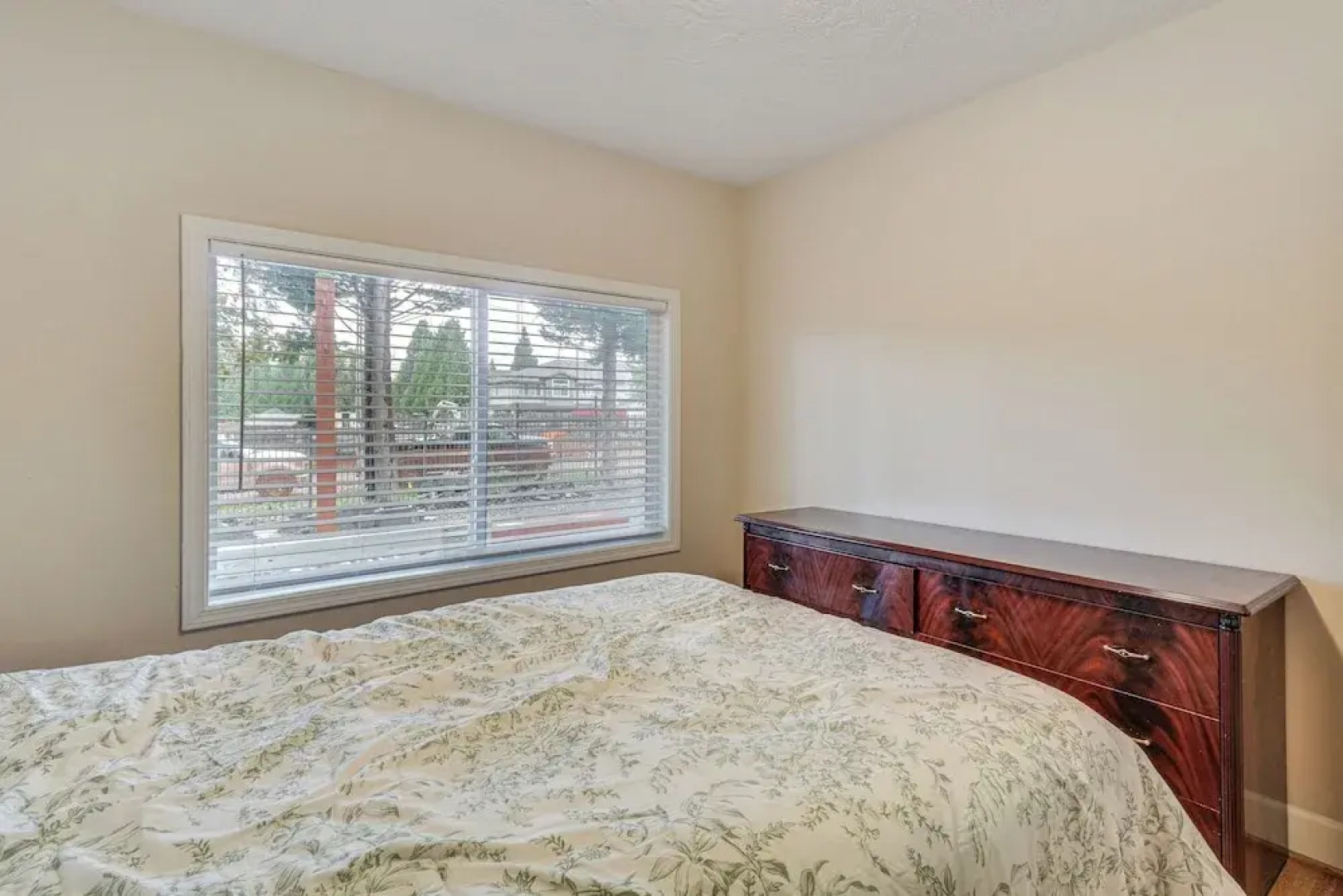 Spacious Portland Area Home w/ Fenced Yard