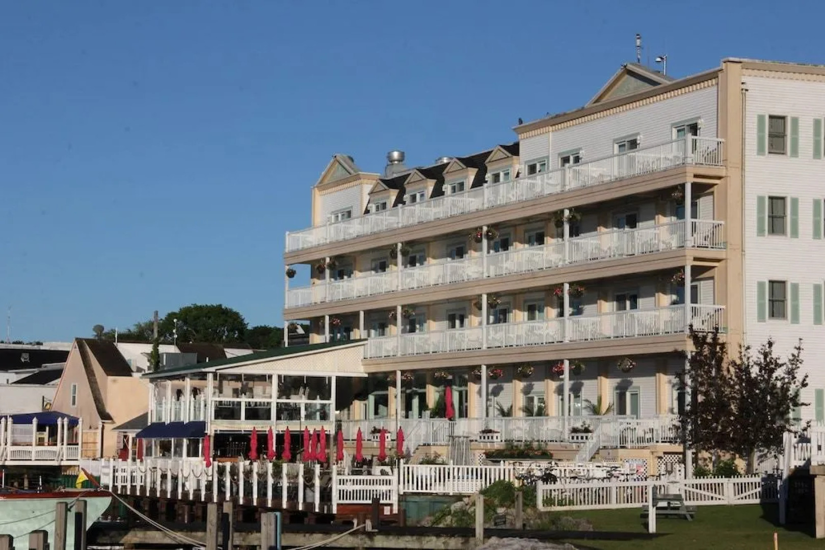 Chippewa Hotel Waterfront