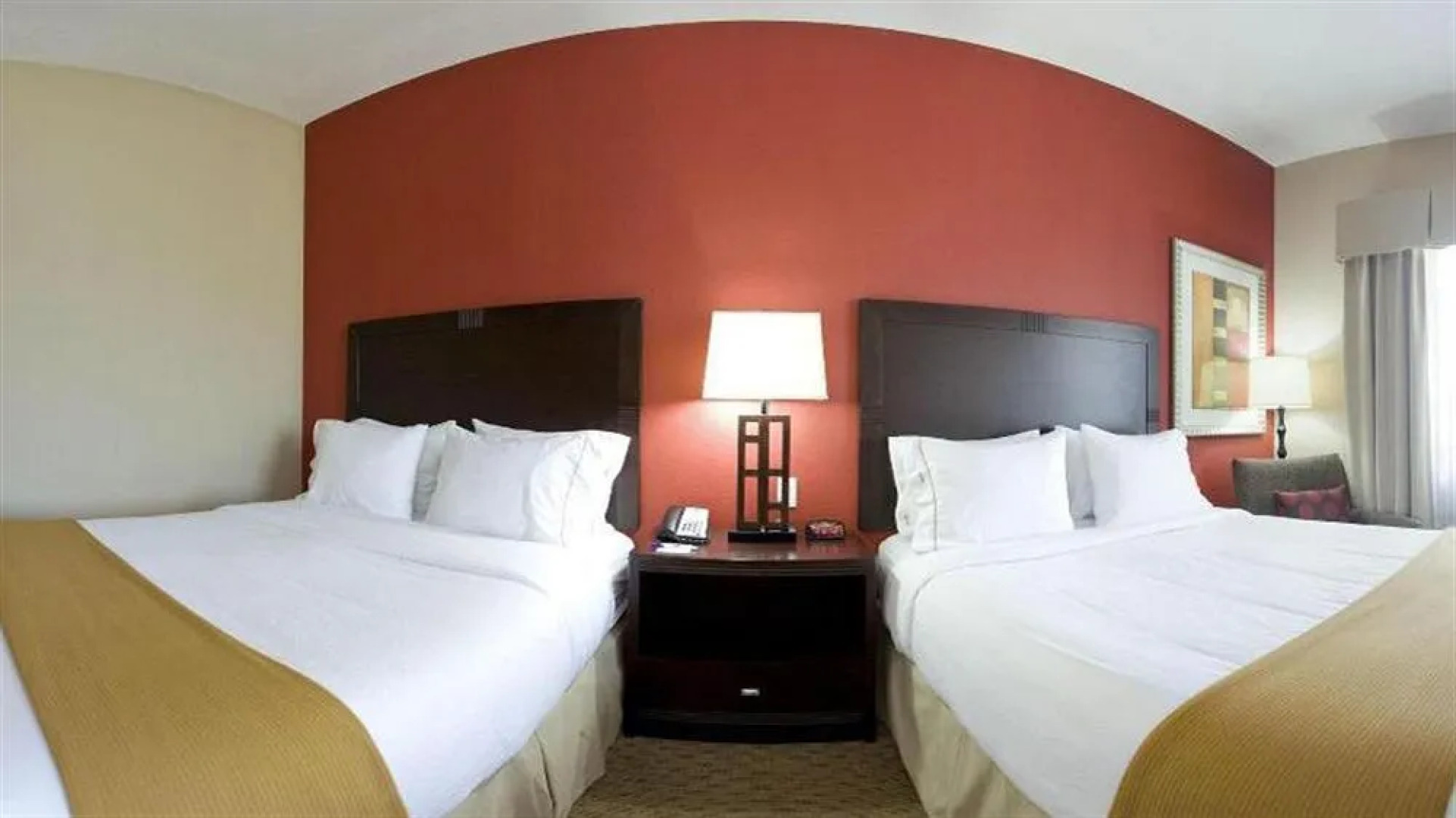 Holiday Inn Express Hotel & Suites Crestview South I-10
