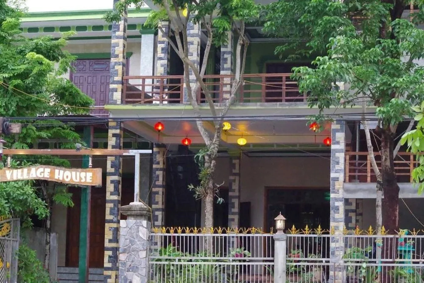 Village House Hostel
