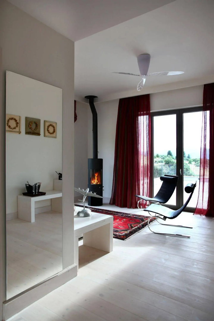 Seleni Suites