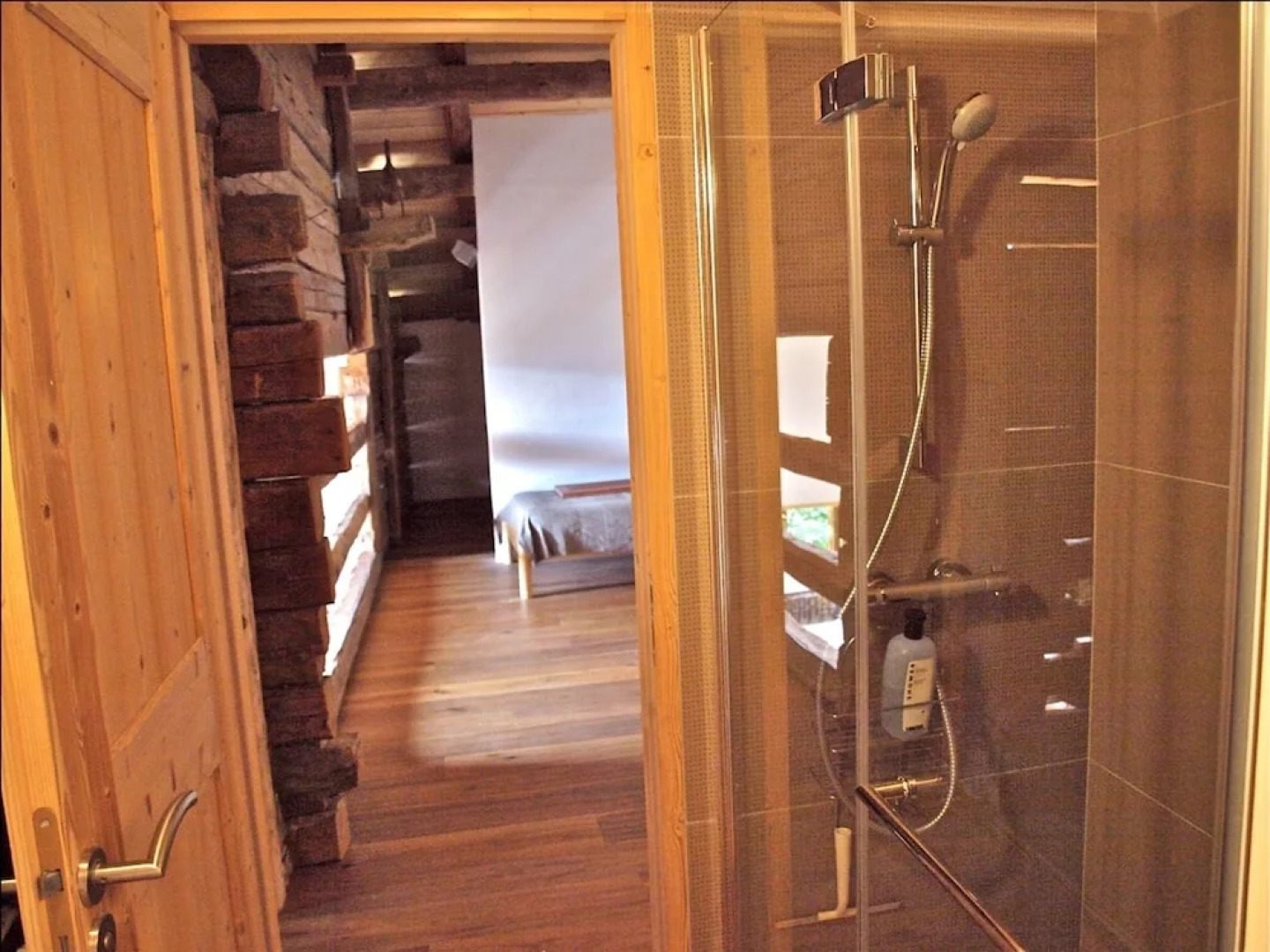 Chalet With 4 Bedrooms in Beaufort, With Wonderful Mountain View and F