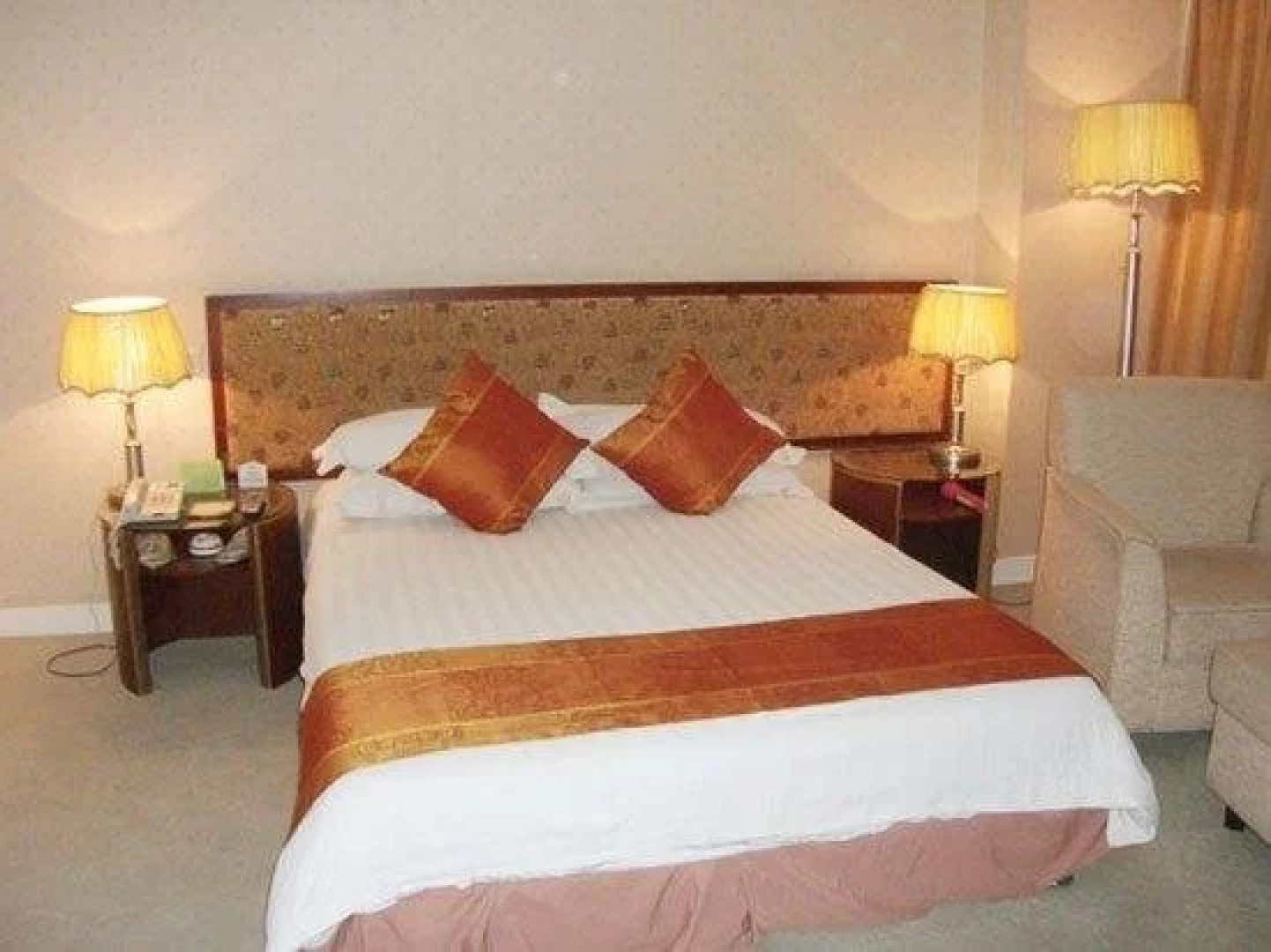 Zaozhuang Grand Hospitality Hotel