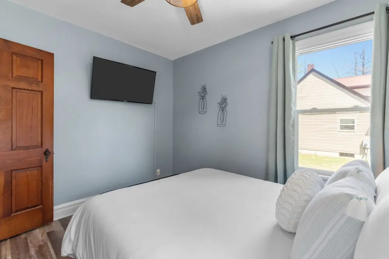 Sweet Cherry Escape | JZ Vacation Rentals