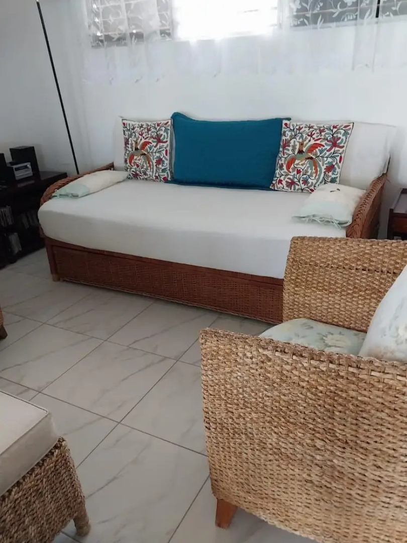 2-bedroom Apartment With Seaviews