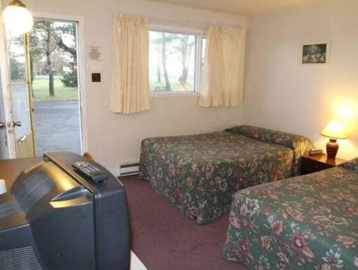 Motel au Bord du Lac