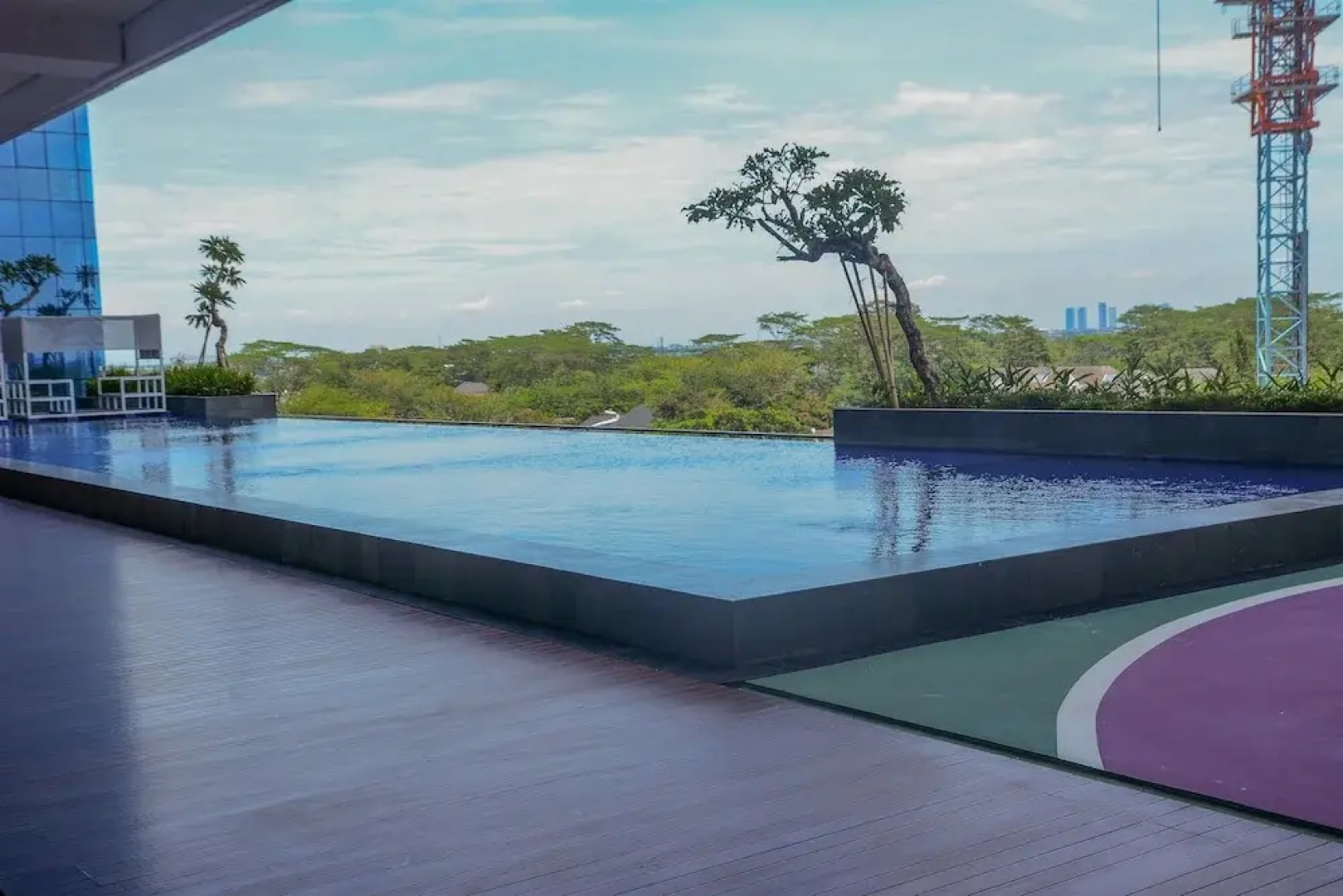 Luxury 2BR Roseville Soho & Suite Apartment near ICE BSD