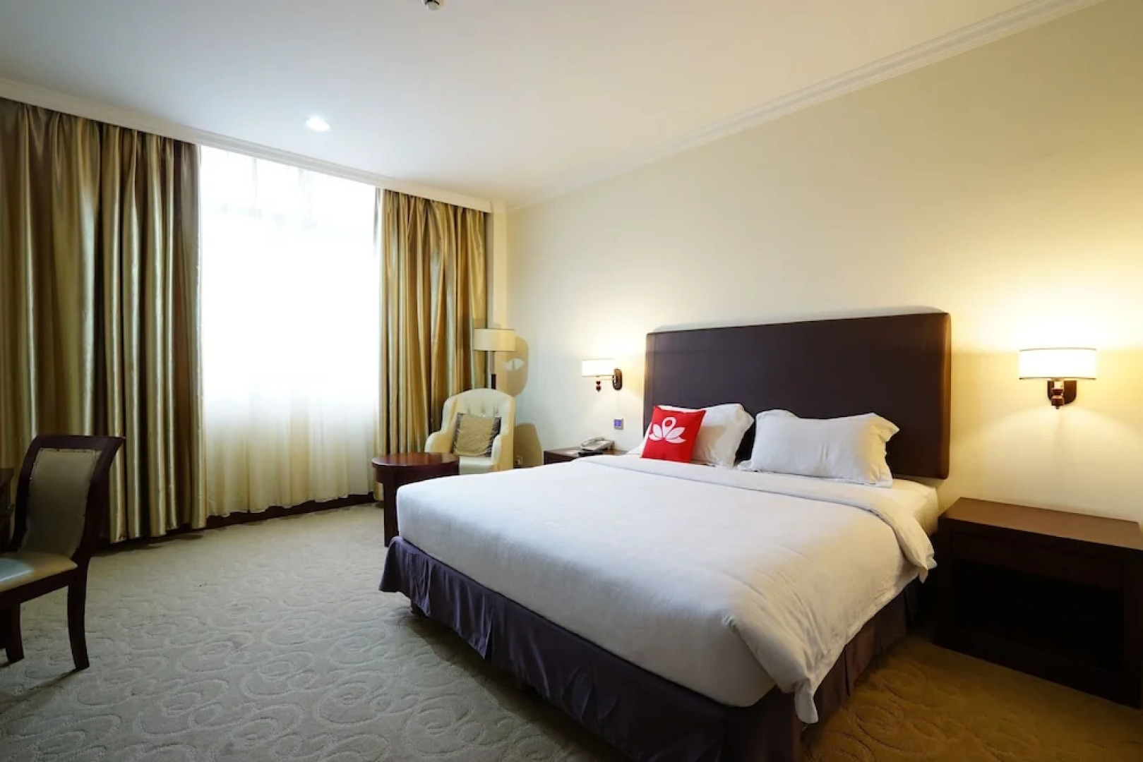 ZEN Rooms near Harbour Bay