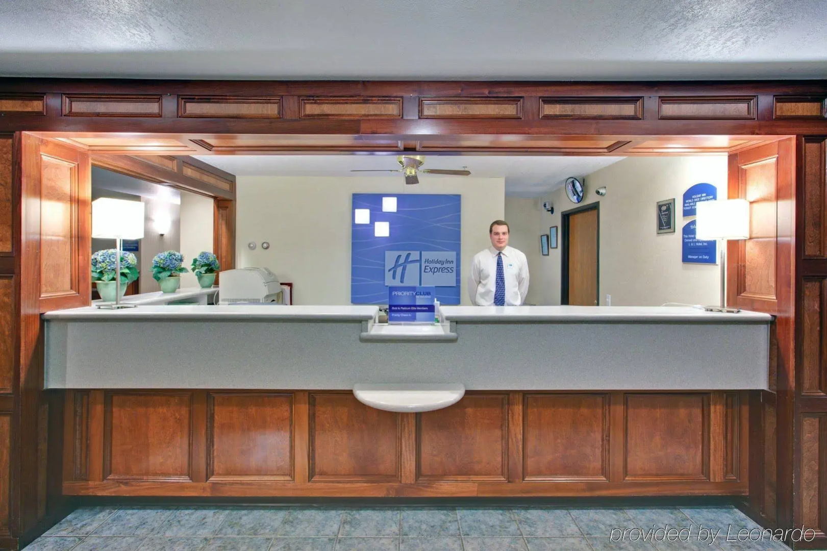 Holiday Inn Express Mackinaw City by IHG